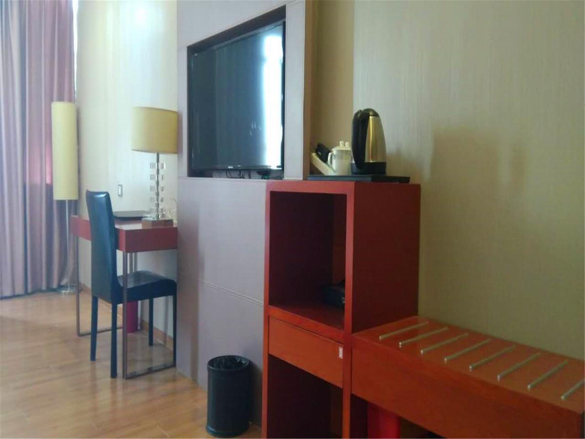 Guangzhou Tie Lv Hotel Екстериор снимка